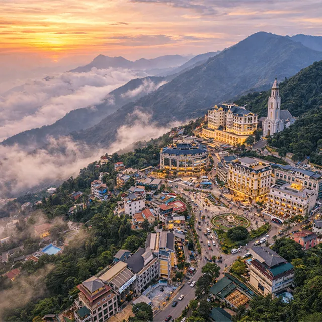 好饗趣旅遊|指定出發6-12月-直飛北越雙龍灣熱氣球五星城堡酒店5日