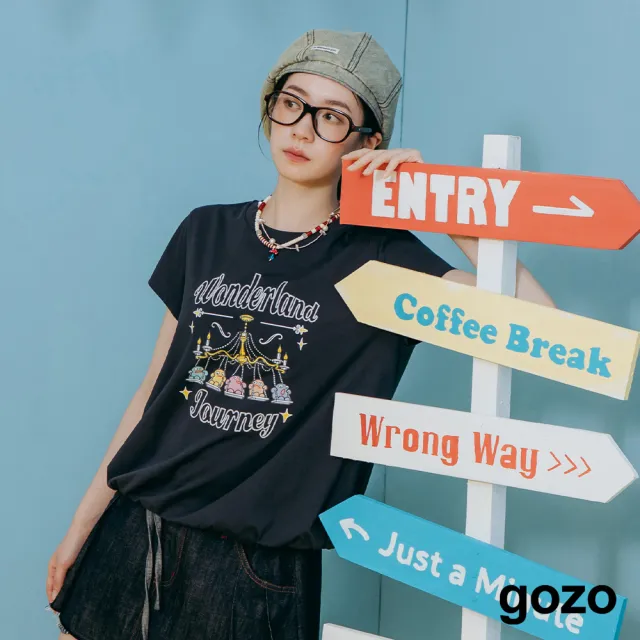 【gozo】Ada旋轉鞦韆下擺花苞抓褶涼感T恤(淺灰/深藍)
