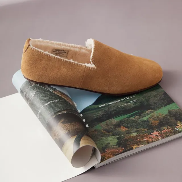 【Clarks】200週年款羊毛拖休閒鞋 男鞋 女鞋 限量鞋(CLF84910C/CLM84871C)