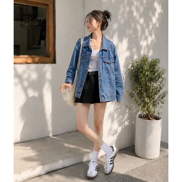 【buyer 白鵝】雙口袋立體剪裁修身牛仔外套 牛仔藍