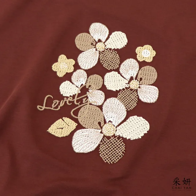 【CHAI YAN 采妍】文青花朵刺繡短袖上衣(春夏女裝/中大尺碼/專櫃/寬鬆/透氣)