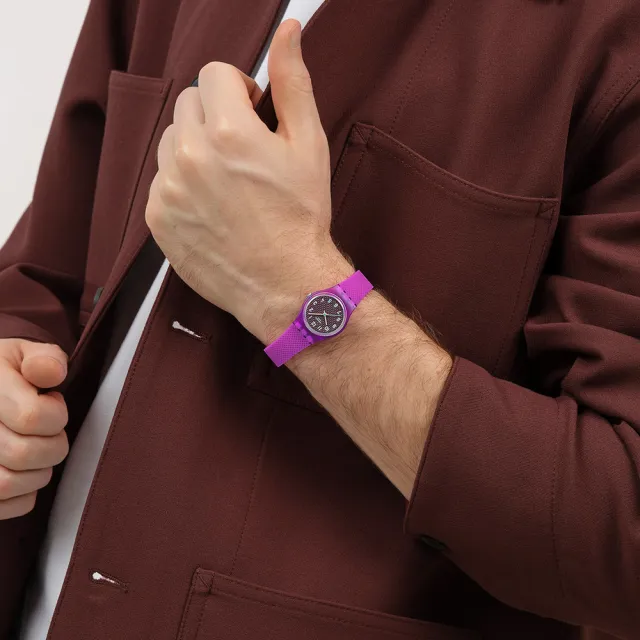 【SWATCH】MAGENTA WEAVE 經典手錶/女錶/瑞士製造 LV122 (25mm)