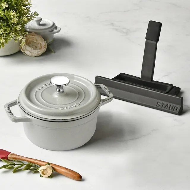 STAUB】圓型琺瑯鑄鐵鍋16cm＋鍋蓋放置架(德國雙人牌集團官方直營
