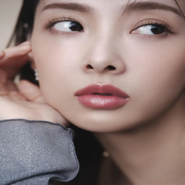 【KATE 凱婷】怪獸級持色唇膏-2026經典款/水光款/微發色款 口紅(保濕持色、防沾杯)