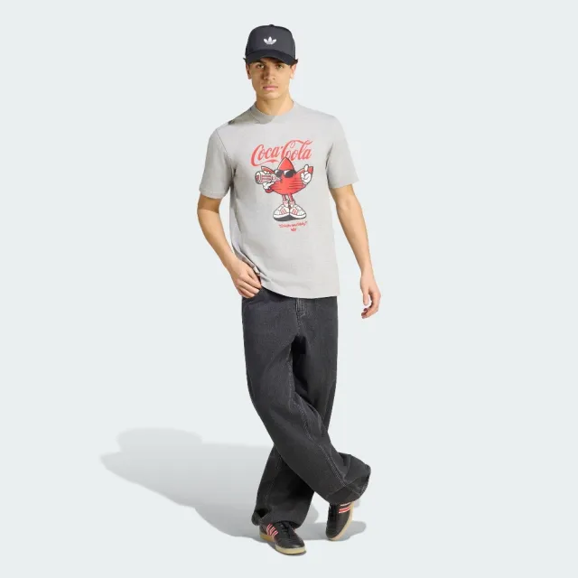 【adidas 愛迪達】短袖上衣 男 三葉草 亞規 COCA-COLA CC TREFFIE TEE 灰 KY2107