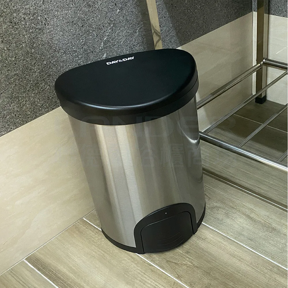 【DAY&DAY】電子腳觸自動環保桶-半圓12L(V1012LH)