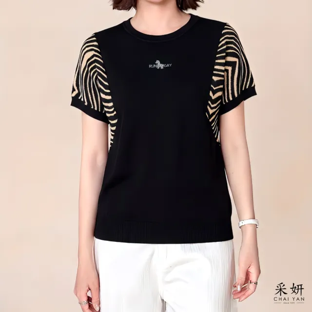 【CHAI YAN 采妍】小馬水鑽針織拼接短袖上衣(春夏女裝/中大尺碼/專櫃/寬鬆/透氣)