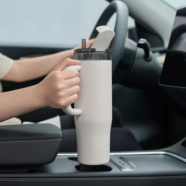 【ZWILLING 德國雙人】THERMO PLUS 316L不鏽鋼保溫保冰吸管車架杯900ml-2色任選(德國雙人牌集團官方直營)