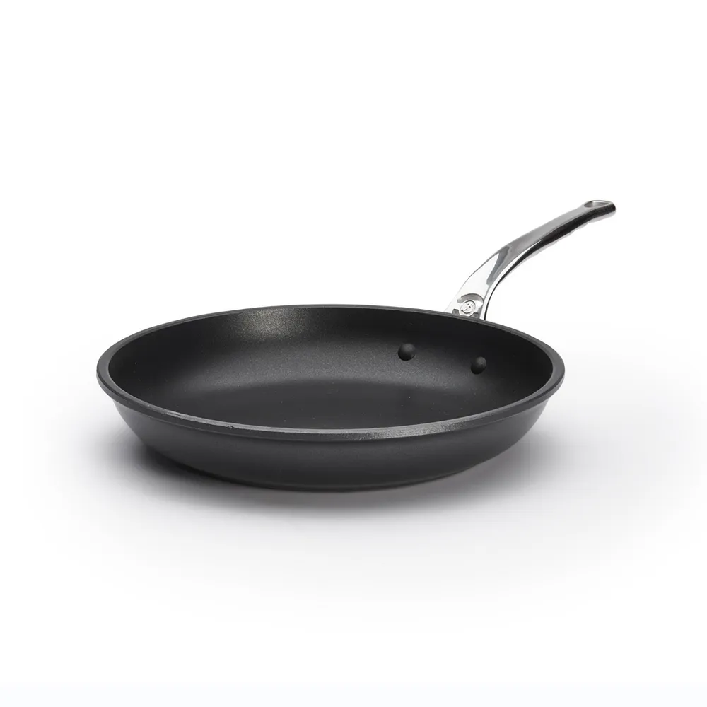 【de Buyer 畢耶】Choc Extreme鑄鋁系列 旗艦量子不沾平底鍋28cm-適用IH爐