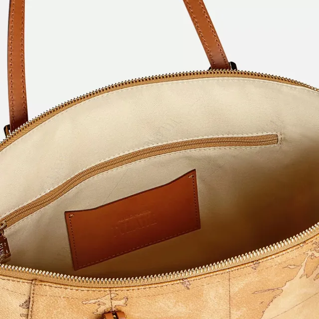 【Alviero Martini】義大利地圖包 長帶拉鍊側揹包37cm(地圖黃)