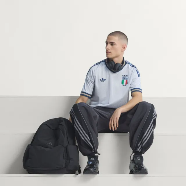 【adidas 愛迪達】世界盃 義大利 客場球員版短袖球衣 吸濕排汗 男 JL6938