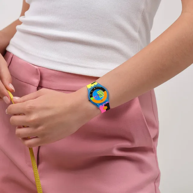 【SWATCH】NEON FLUMOTIONS 超薄手錶/男錶/女錶/瑞士製造 SS08S101(34mm)