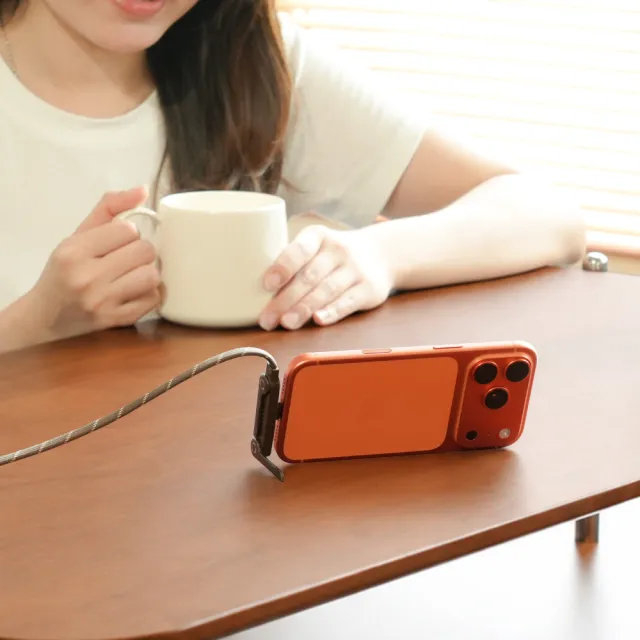 【ADAM 亞果元素】iLinio FS120 USB-C 100W 磁吸支架充電線(一年保固)