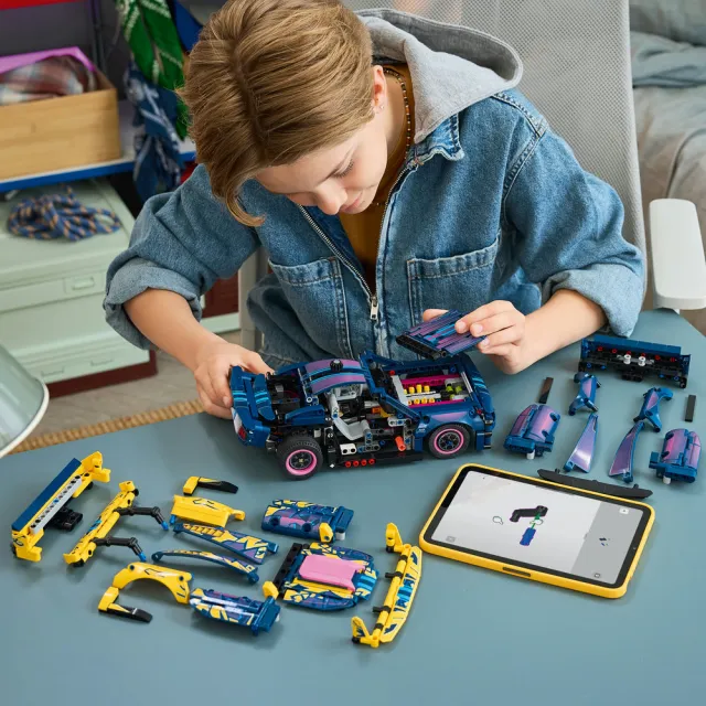 【LEGO 樂高】科技系列 42236 客製化改裝廠 Ford Mustang GT 汽車(福特汽車 汽車模型 禮物 玩具)