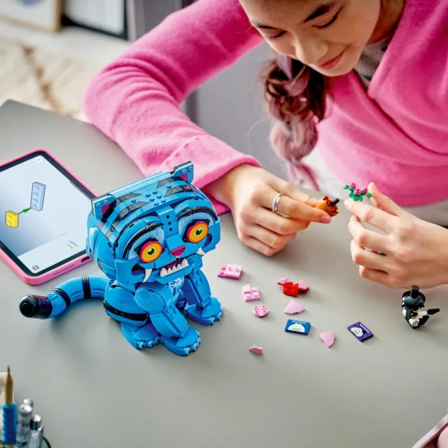 【LEGO 樂高】Kpop 獵魔女團系列 72537 老虎 Derpy 和喜鵲 Sussie(獵魔女團 居家擺設 禮物 玩具)