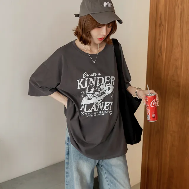【OB 嚴選】純棉愛心星球印花寬鬆短袖上衣 《AB21427》 適 3L~5L