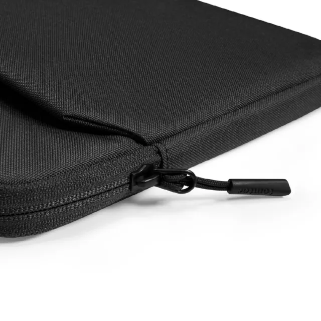 【tomtoc】輕靚防護二代 筆電包 黑 適用14吋MacBook Pro (M1-M5)