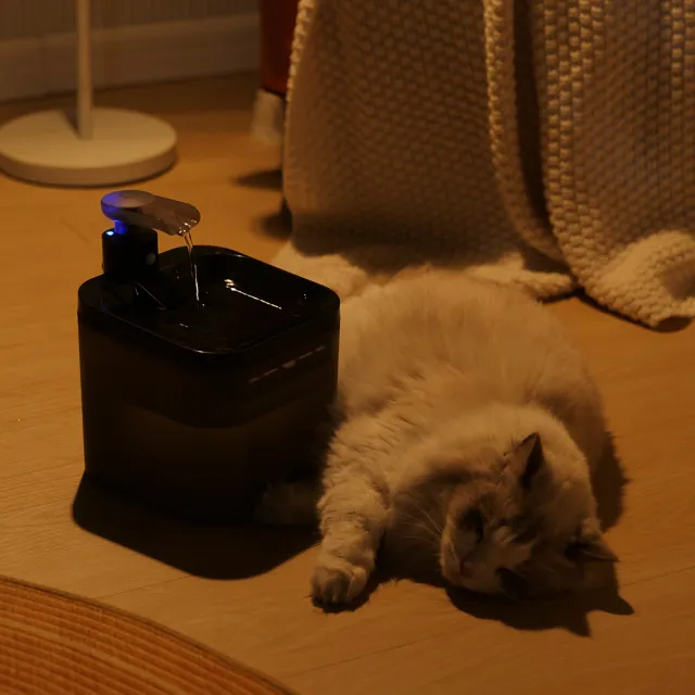 【SmartTaiL】寵物智能無線飲水機S1_白/灰/黑/綠-4400mAh(125天長續航 充電式自動寵物飲水機 狗貓)