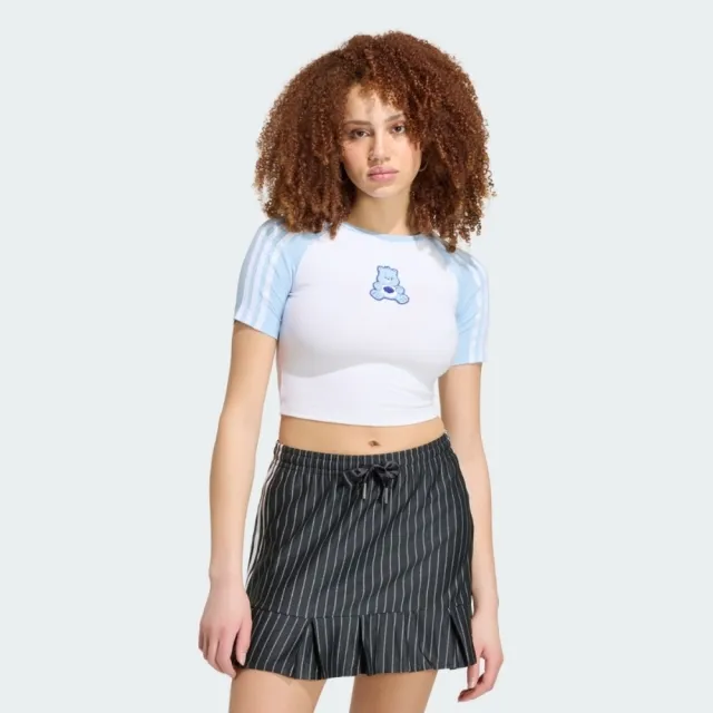 【adidas 愛迪達】Cb Tee 女 T恤 運動上衣 休閒短袖 白 淡藍袖 亞版 短版(KR9634)