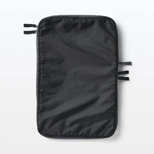 【MUJI 無印良品】再生聚酯纖維分類收納袋.壓縮型/M 約26×40×10 cm