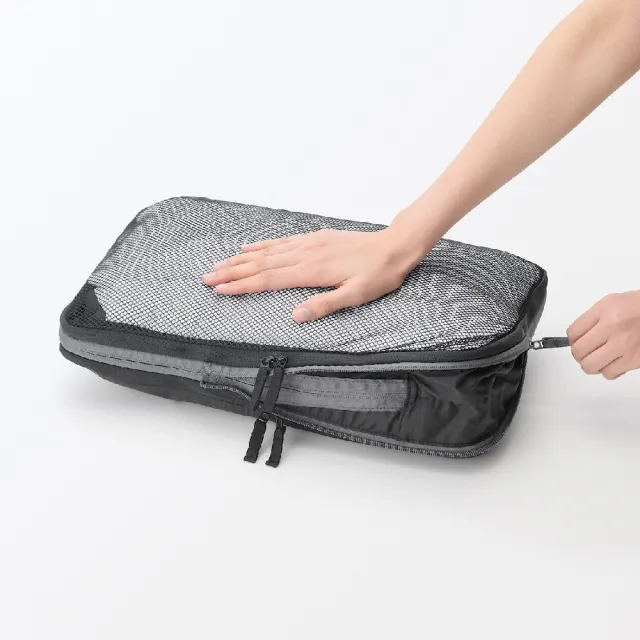 【MUJI 無印良品】再生聚酯纖維分類收納袋.壓縮型/M 約26×40×10 cm