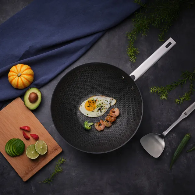 【ZWILLING 德國雙人】Joy Plus不鏽鋼不沾蜂巢炒鍋30cm贈Enjoy不沾湯鍋20cm(德國雙人牌集團官方直營)