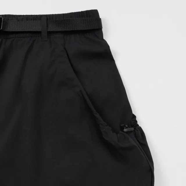 【The North Face】北面女款黑色DWR防潑水抽繩口袋短褲｜8G02JK3