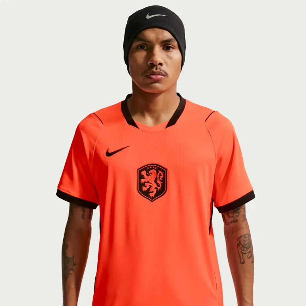 【NIKE 耐吉】短袖上衣 男 KNVB M NK DF JSY SS STAD HM 足球 世界盃 荷蘭隊 Dri-FIT 主場 橘 (IB5334809)
