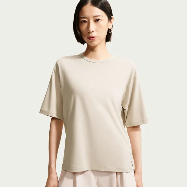 【NIKE 耐吉】短袖上衣 女 T恤 排汗 速乾 AS W NK DF 24.7 IS LGT SS TOP 米 IQ9333-236