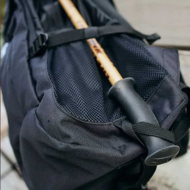 【Coleman】健行者33後背包戶外健行包CM-38975森林綠 13985白鯡魚 14733復古藍 35106黑格紋 25756鯡魚紋