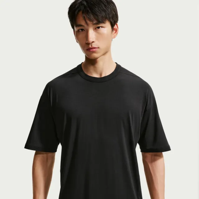 【NIKE 耐吉】短袖上衣 男 AS M NK DF 24.7 IS LGT SS TOP 運動 休閒 Dri-FIT 短T 黑 (IQ8274010)