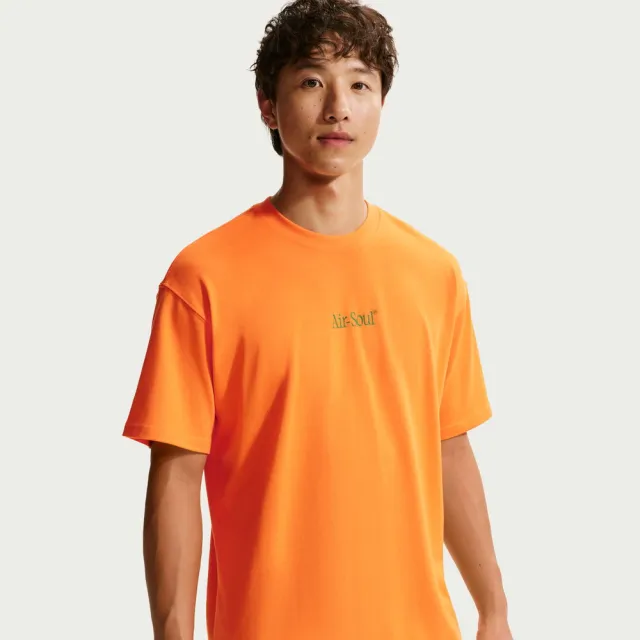 【NIKE 耐吉】短袖上衣 男 AS U NSW FAMILY REUNION TEE 運動 休閒 寬鬆 短T 橘 (IW1200840)