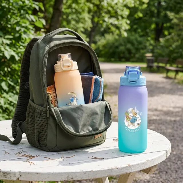 【PETER RABBIT 比得兔】Peter Rabbit 比得兔｜正版授權｜Tritan 輕量運動水壺 花園 跑兔 850ml
