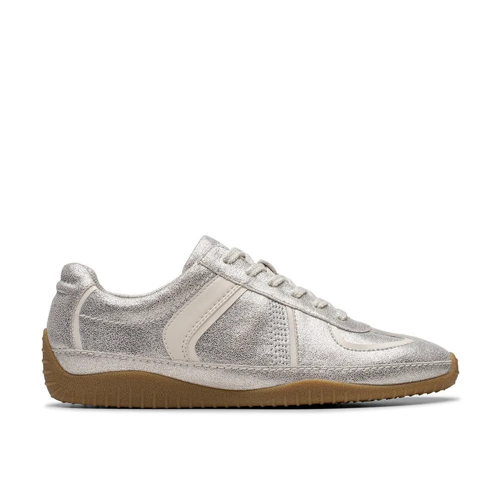 【Clarks】女鞋 Meridor Lo 流線型時尚橡膠薄底鞋 休閒鞋 運動鞋 德訓鞋(CLF83167C)