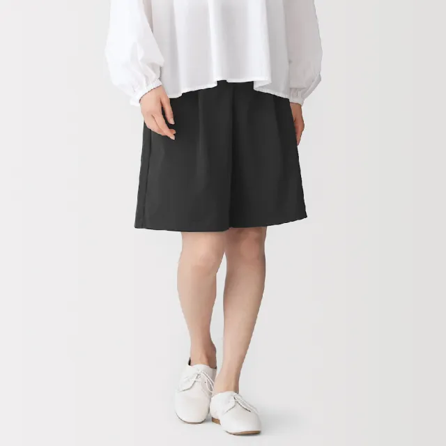 【MUJI 無印良品】女撥水加工彈性綾織五分褲(深灰/黑色/米黃)
