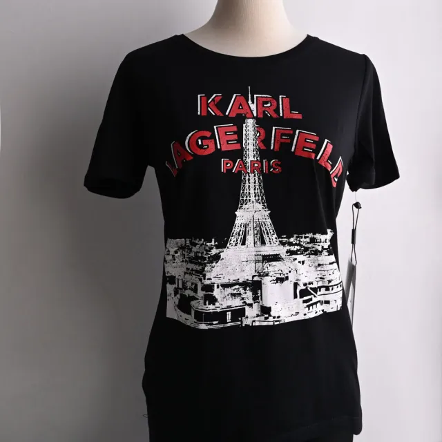 【KARL LAGERFELD 卡爾】老佛爺 巴黎鐵塔景點圖案素雅個性棉短T(黑)