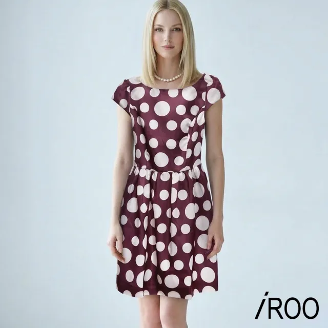 【iROO】不規則波點緞面洋裝