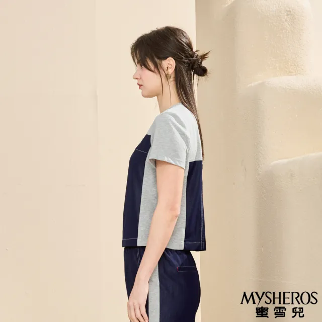 【MYSHEROS 蜜雪兒】丹寧拼接短袖上衣 假兩件率性(灰)
