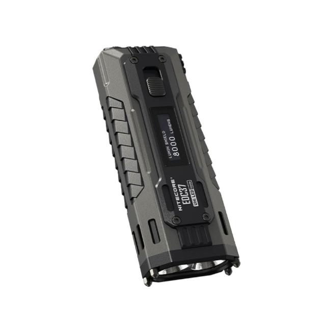 【NITECORE】電筒王 EDC37 8000流明 420米 終極戰術EDC手電 一鍵強光 瞬間變頻爆閃 快速反應