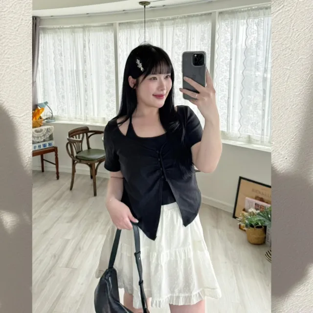 【Want-Meow】85公斤可穿/顯瘦假兩件繞頸抓皺綁帶彈力面料短版大學T短袖T(大碼上衣/大碼/大尺碼/短袖上衣)