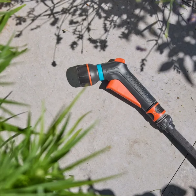 【GARDENA】經典緊湊型多功能噴槍 18375