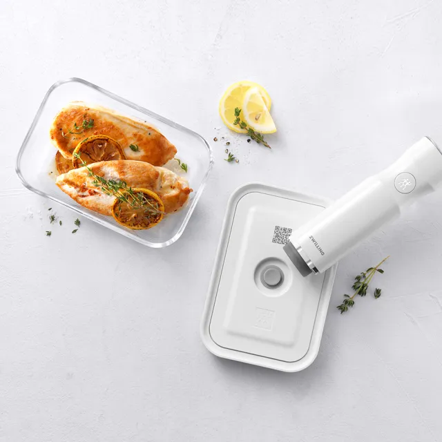 【ZWILLING 德國雙人】FRESH & SAVE真空玻璃保鮮盒M號/900ml(德國雙人牌集團官方直營)