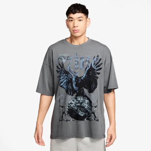 【NIKE 耐吉】AS M NK TEE SUMMIT OS CROW 灰色 短袖 短T 男款 休閒上衣 IM5037-065