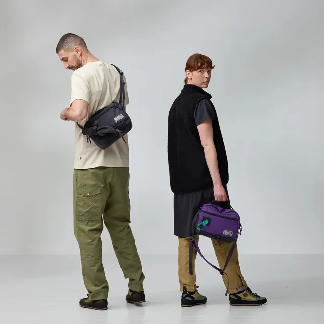 【Fjallraven】雙11 Vardag Shoulder Bag 6單肩背包FR23200301-037煤炭黑 560海軍藍