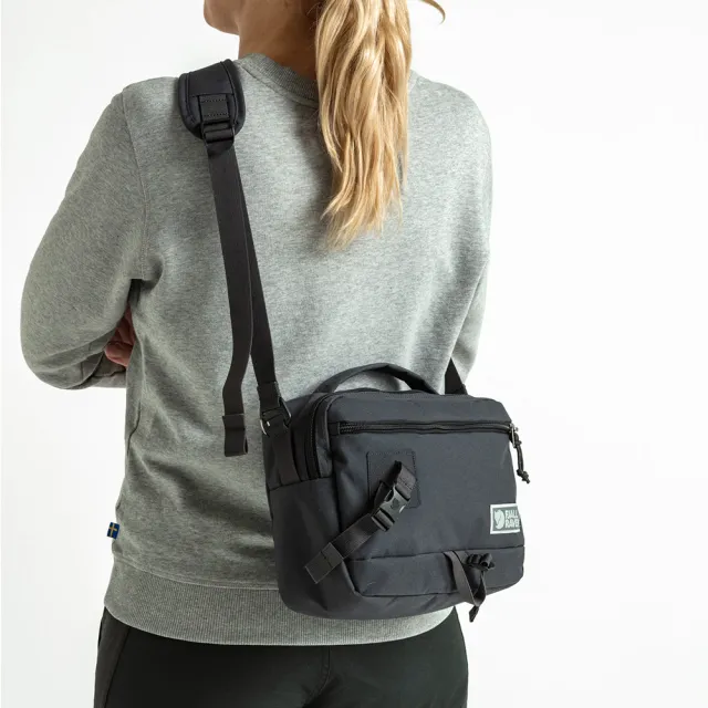 【Fjallraven】雙11 Vardag Shoulder Bag 6單肩背包FR23200301-037煤炭黑 560海軍藍