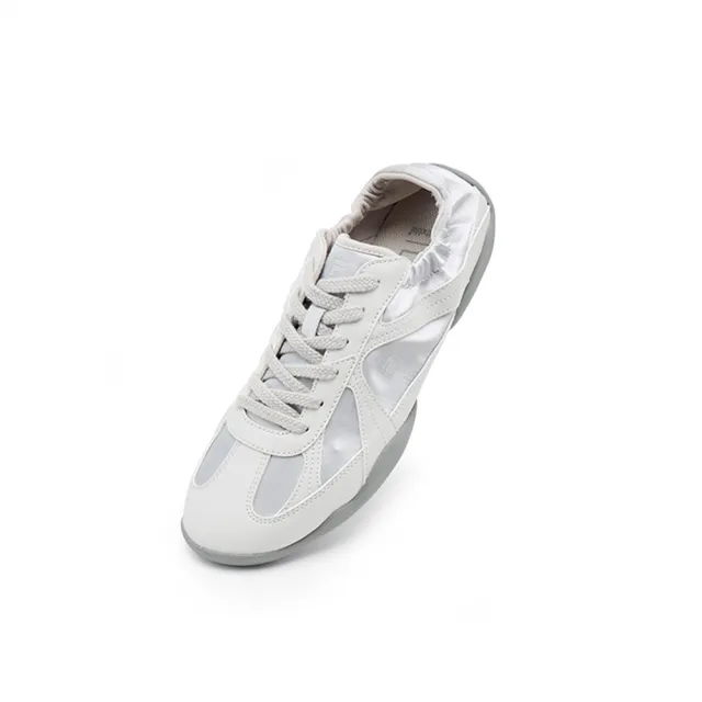 【FILA】#韓韶禧代言款 GLIO 中性休閒鞋 德訓鞋 芭蕾鞋-銀 (4-C605A-031)