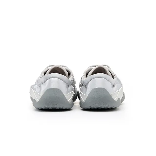 【FILA】#韓韶禧代言款 GLIO 中性休閒鞋 德訓鞋 芭蕾鞋-銀 (4-C605A-031)