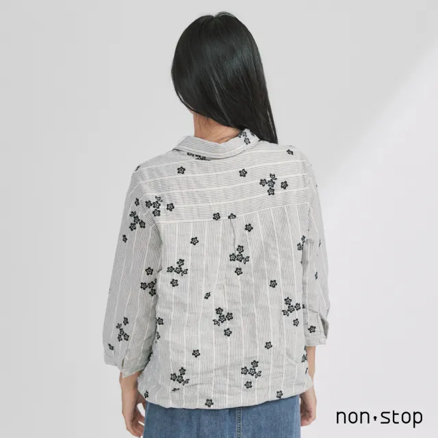 【non-stop】小花刺繡鬆緊下襬七分袖襯衫-2色
