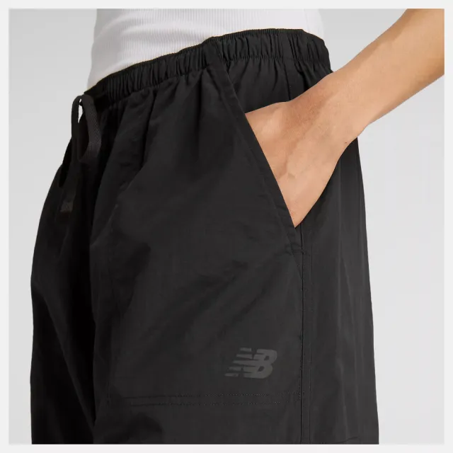 【NEW BALANCE】NB 長褲 女 休閒褲 平織工作長褲 美規 黑 WP53504BK
