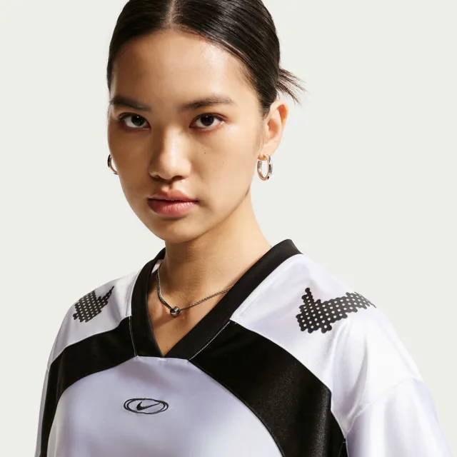 【NIKE 耐吉】短袖上衣 女 寬鬆 AS W NK STREET GFX JERSEY 白黑 IQ6138-101
